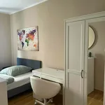 Rent a room of 80 m² in Frankfurt am Main