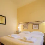 Rent 2 bedroom apartment of 60 m² in Florence