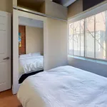 Rent 4 bedroom apartment in Montreal