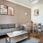 Rent 2 bedroom apartment of 43 m² in Paris