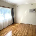 Rent 3 bedroom house in  Cambridge Park NSW 2747                        