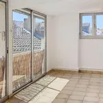 Rent 3 bedroom apartment of 87 m² in Avignon