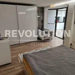 Rent 4 bedroom apartment of 100 m² in Спортна зала