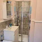 Rent 1 bedroom house in Wakefield