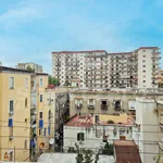 Affitto 3 camera appartamento di 84 m² in Napoli