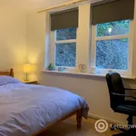 Rent 2 bedroom flat in Aberdeen