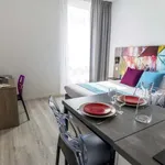 Rent 2 bedroom apartment of 22 m² in Bordeaux