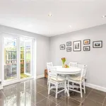 Rent 4 bedroom house in South East England