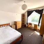 Rent 5 bedroom house in Cardiff