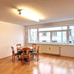 Pronajměte si 3 ložnic/e byt o rozloze 80 m² v Praha