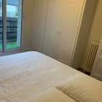 Rent 1 bedroom apartment of 340 m² in Paris