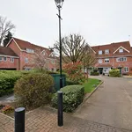 Rent 1 bedroom flat in Hart