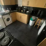 Rent 5 bedroom house in Swansea