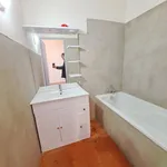 Appartement de 30 m² avec 2 chambre(s) en location à Marseille