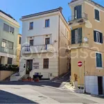 Rent 5 bedroom apartment of 140 m² in Frosinone