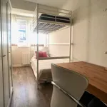 Rent a room of 80 m² in madrid