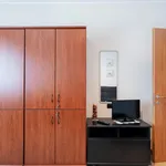 Rent 2 bedroom apartment in Milan