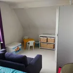 Maison de 500 m² avec 4 chambre(s) en location à Spermalie