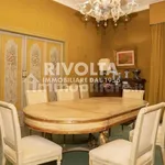 Rent 5 bedroom apartment of 350 m² in Roma