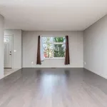 Maison de 1259 m² avec 3 chambre(s) en location à Calgary