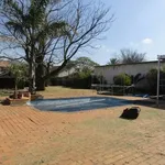 Rent 3 bedroom house in Roodepoort