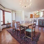 Rent 2 bedroom apartment of 101 m² in Florence