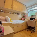 Rent 4 bedroom flat in Durham