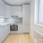 Pronajměte si 2 ložnic/e byt o rozloze 56 m² v Praha