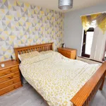 Rent 3 bedroom house in Belfast