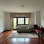 Rent 5 bedroom apartment of 165 m² in Rome