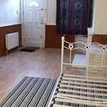 Terraced house to rent in Cambridge Street, Luton, Bedfordshire LU1