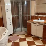 Rent 3 bedroom apartment of 130 m² in Nyíregyháza