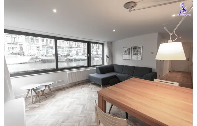 Huur 1 slaapkamer appartement van 50 m² in Amsterdam