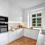 Pronajměte si 1 ložnic/e byt o rozloze 72 m² v Prague