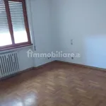 Affitto 5 camera appartamento di 120 m² in Pisa