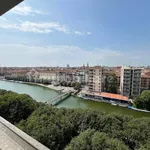 Rent 3 bedroom apartment of 130 m² in Milan