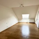 Appartement de 138 m² avec 2 chambre(s) en location à Namur