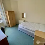 Rent 4 bedroom flat in Edinburgh