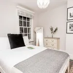 Rent 3 bedroom apartment in Cambridge