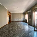 Rent 5 bedroom apartment of 194 m² in Bari