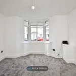 Rent 2 bedroom flat in Wales