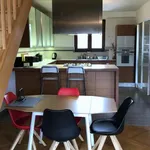 Appartement de 95 m² avec 1 chambre(s) en location à brussels