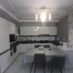 Affitto 3 camera appartamento di 80 m² in Turin