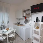 Rent 1 bedroom apartment of 50 m² in Milan