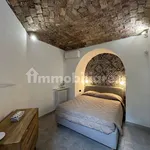 Rent 2 bedroom apartment of 70 m² in Naples