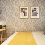 Rent a room in lisbon