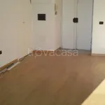 Rent 2 bedroom apartment of 40 m² in Napoli