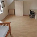 Rent 6 bedroom flat in Wales