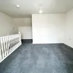 Rent 3 bedroom house in Kirklees