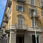 Affitto 3 camera appartamento di 97 m² in Turin